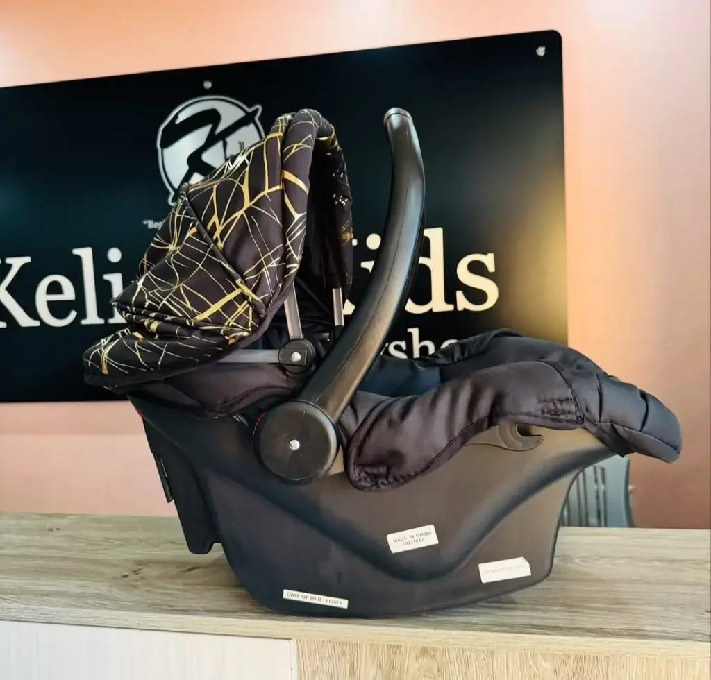 CARRYCOT